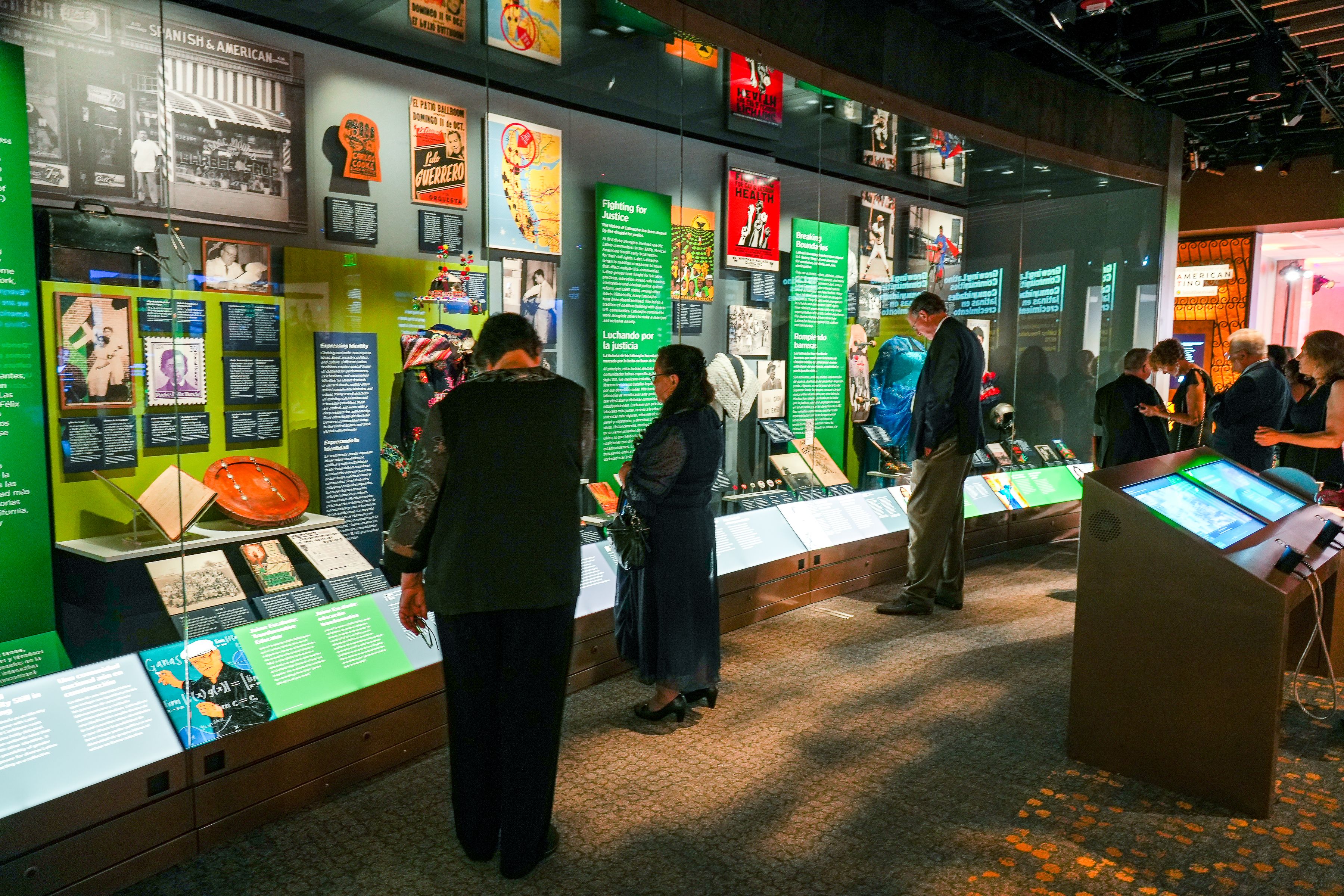 Asociación con el Museo Nacional del Latino Estadounidense